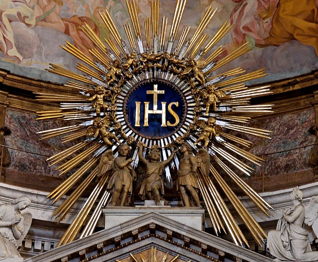 holy name of jesus catholic church