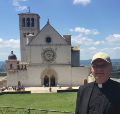 father vincent lampert