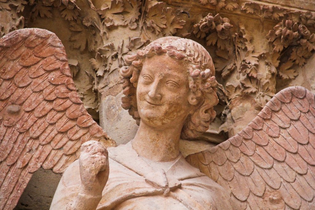 angel monuments statues