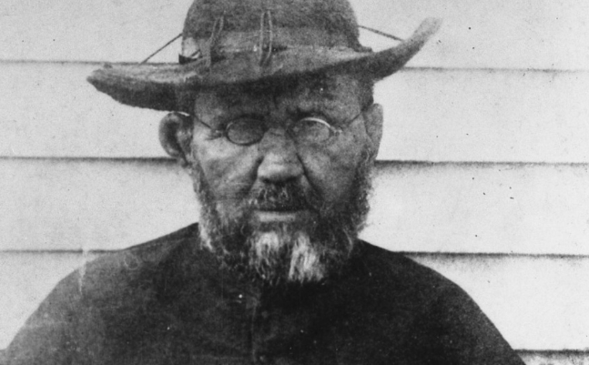 Saint Damien of Molokai: Service and Sacrifice