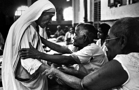 How Saint Teresa of Calcutta Served Humanity