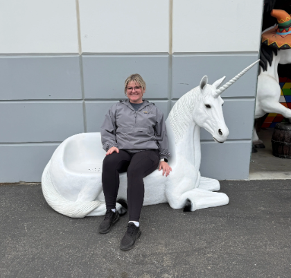 unicorn statue
